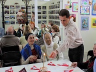 Радість, яка об’єднує всіх… У галереї «Соборна» відбувся перший Пасхальний благодійний обід(+ Відео)