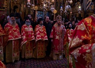 В монастыре Дохиар на Афоне окончилась знаменитая 21-часовая служба в престольный праздник — при участии епископа Ионы и ещё 10 священников из Украины