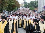 Многотысячный крестный ход состоялся в Киеве