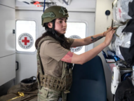Історії військових жінок медиків, які рятують життя українських захисників на сході