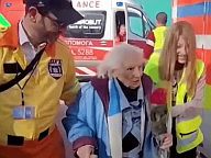 Пережившую Холокост 100-летнюю пенсионерку эвакуировали из Киева в Израиль (видео)