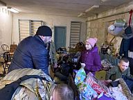 На Чернігівщині звільнено дітей, яких утримували в підвалі школи